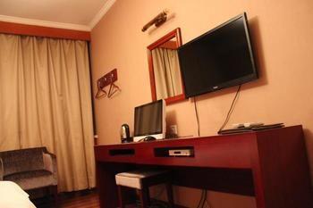 Dongfang Hotel Harbin Bagian luar foto