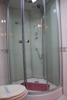 Dongfang Hotel Harbin Bagian luar foto